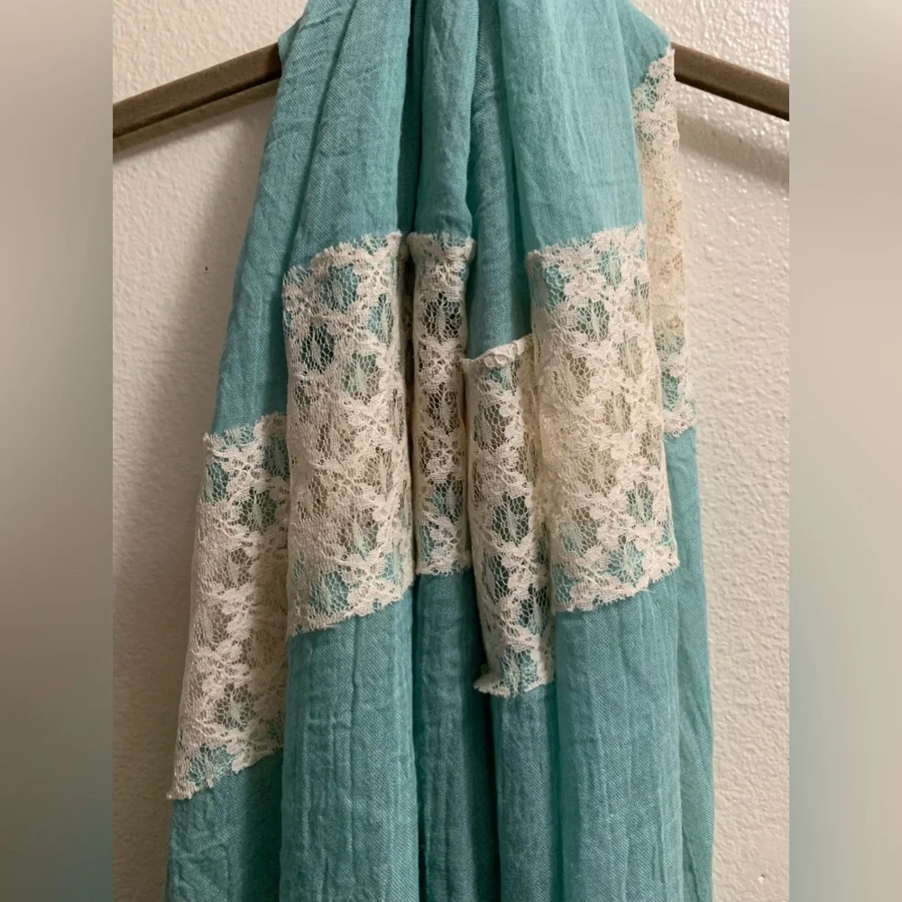 Hinge Blue and Cream Lace Infinity Scarf Cottagecore Easter Spring FLAW